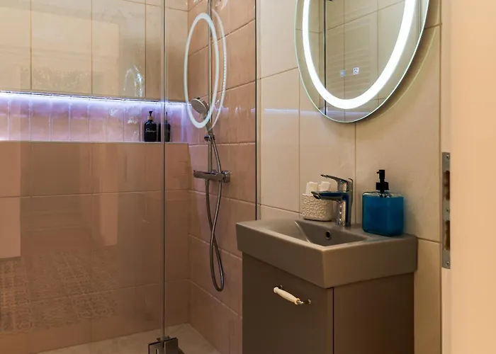 Lejlighed Broadway Street With 3 Bedrooms & 2 Bathrooms Budapest