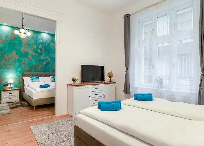Lejlighed Broadway Street With 3 Bedrooms & 2 Bathrooms *